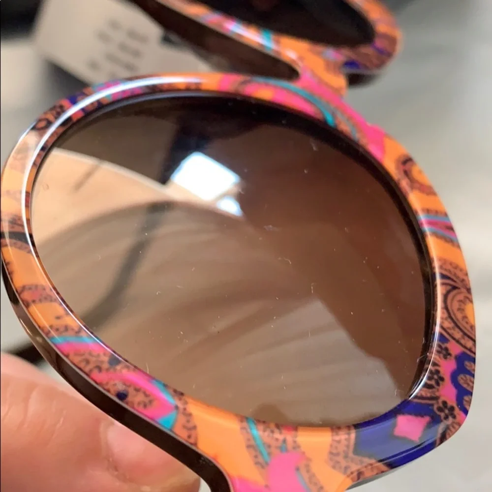 NWT ETRO Orange Paisley W/case sunglasses